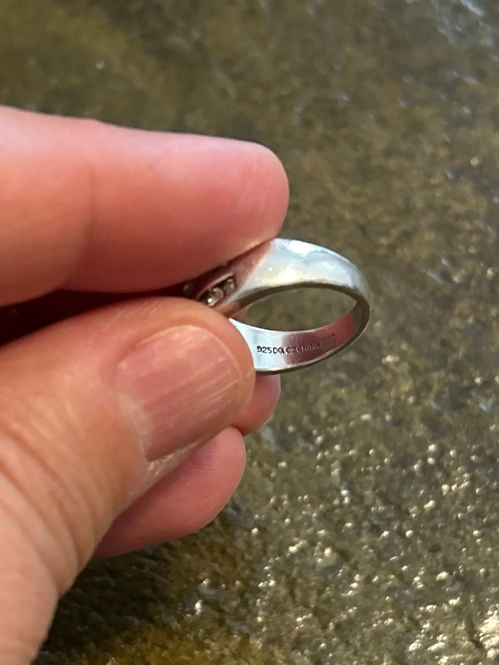 Vintage Sterling Silver Cubic Zirconia 💍 size 5